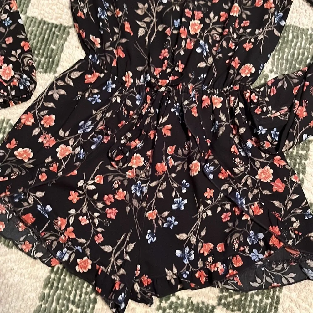 Abercrombie & Fitch Romper Floral Long Sleeve Cinch Waist